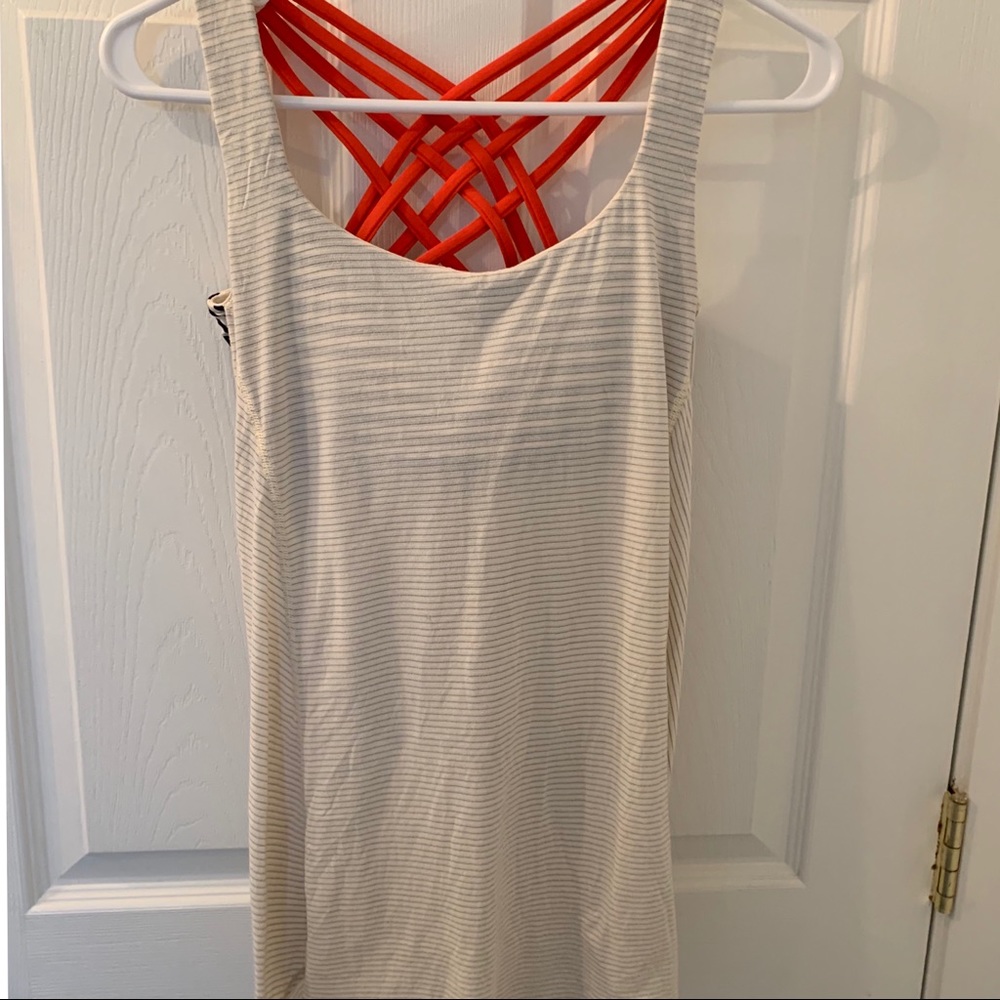 Lululemon size 6 Wild tank top